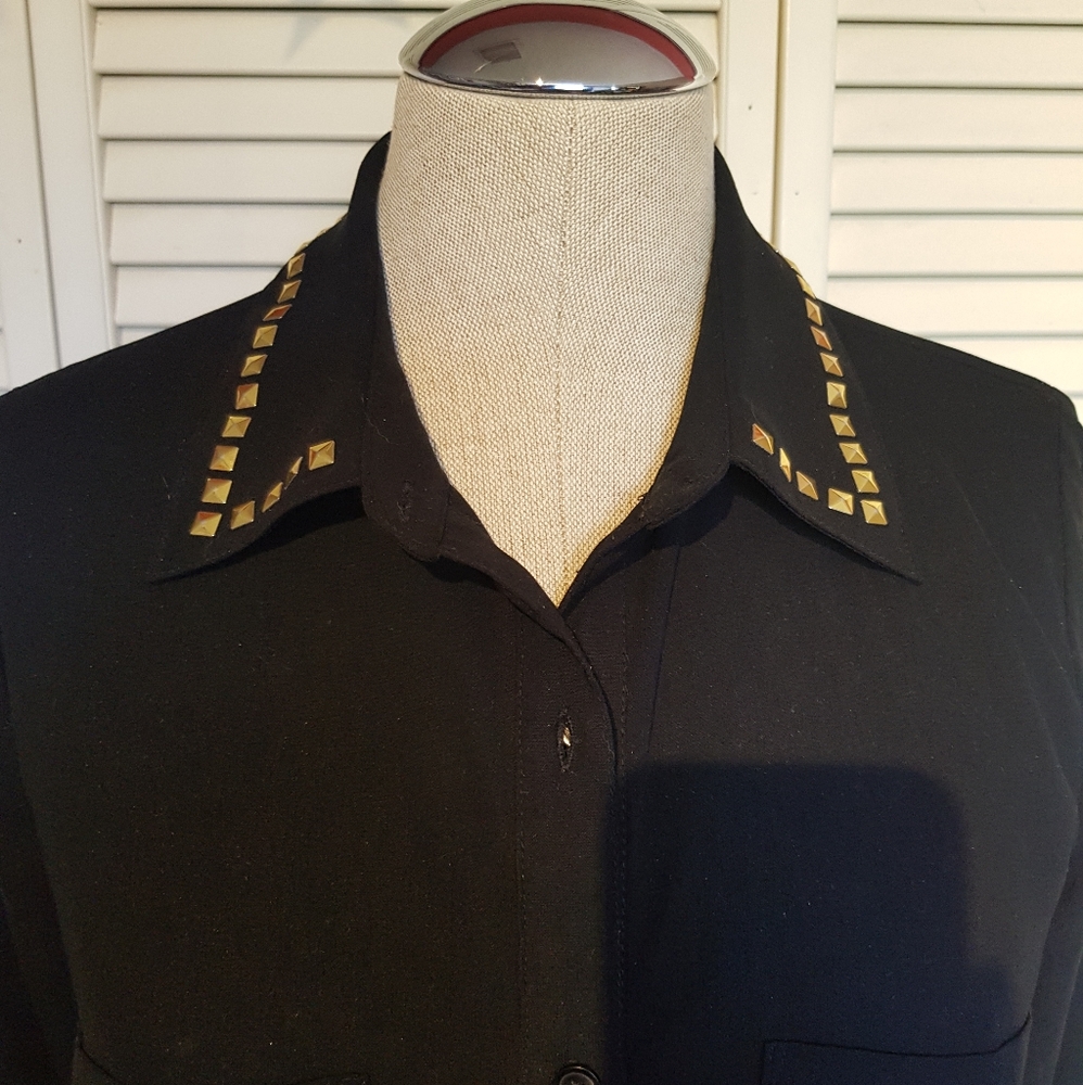 Black Anti-wrinkle Studded Blouse